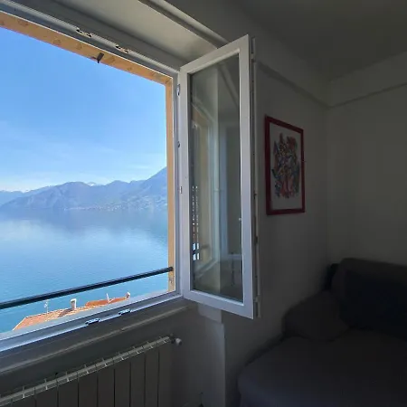 Superior In With Balcony Apartman